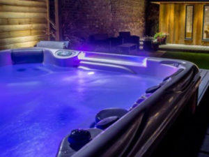 Hot Tub Hydrotherapy In Northampton
